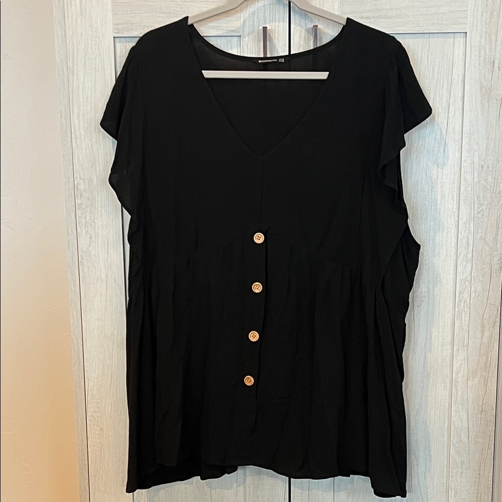 BloomChic Black V-Neck Blouse with Button Detail - Picture 5 of 9